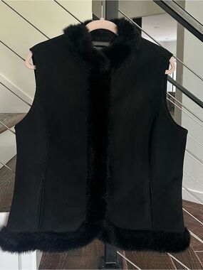 Ann Taylor Faux Fur Trim Vest Black Suede Sleeveless Winter  Gilet | Size:L